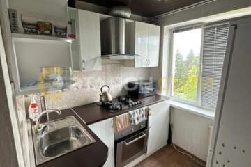2-к квартира, 46 м², 5/5 эт.